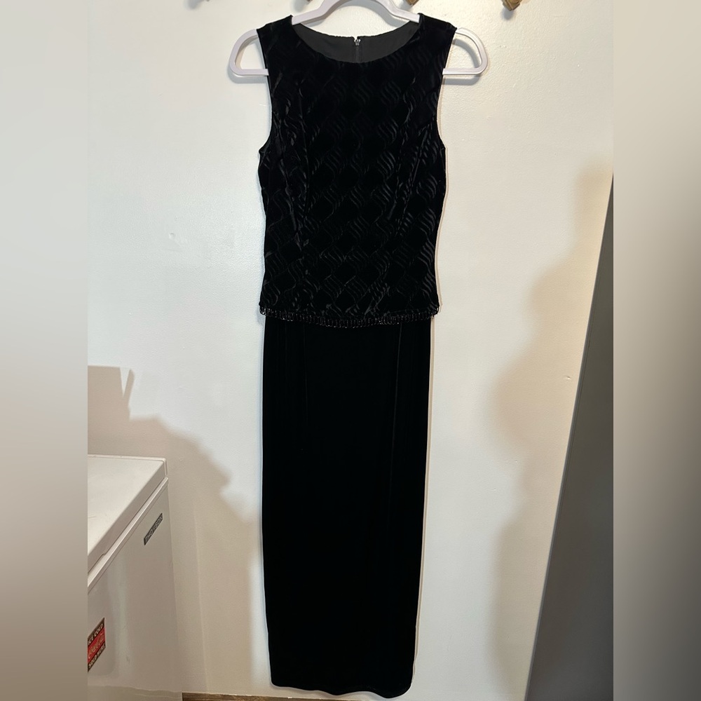 Scott McClintock Sleeveless Black Velvet Evening‎ Gown Y2K Cocktail Size 6 Slit
